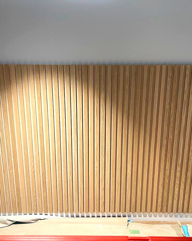 Oak slatted wall, completed by ADD Construction